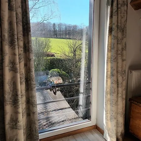 De Miavoye Calme Nature Chaleur Vue * Onhaye